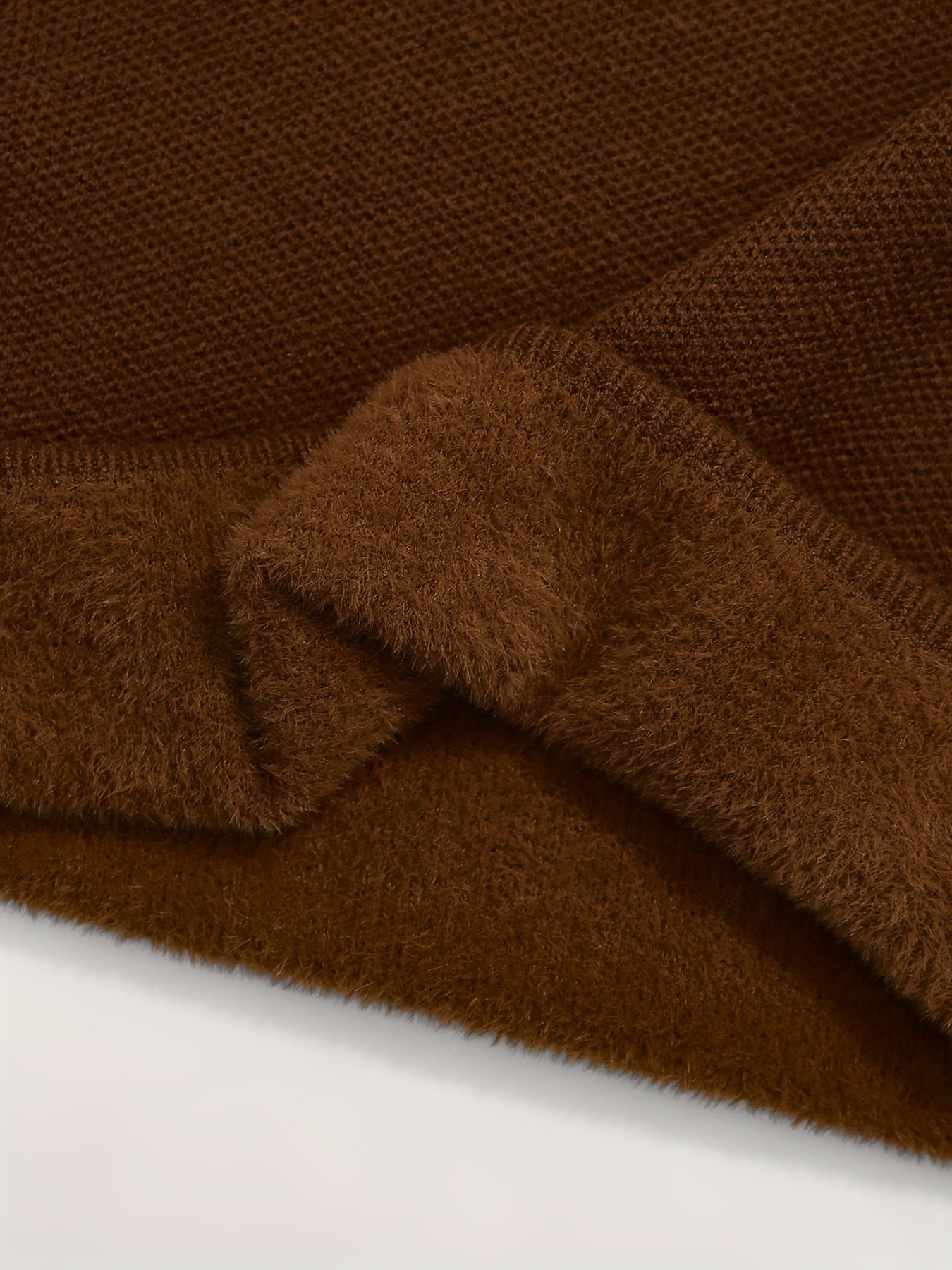 2025 New Knitted Sweater,Soft And Cozy, Perfect for Autumn And Winter Knitting.