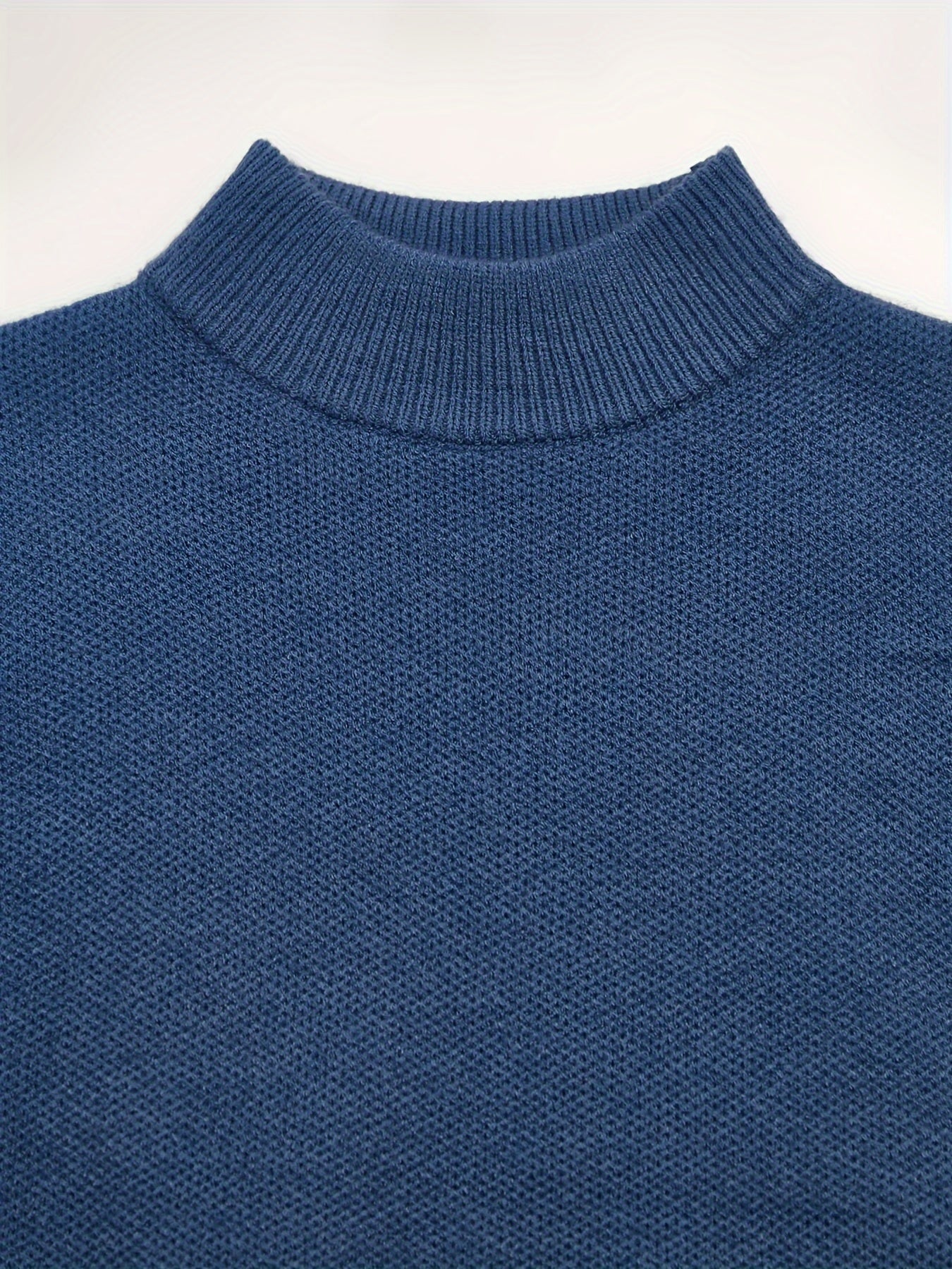 2025 New Knitted Sweater,Soft And Cozy, Perfect for Autumn And Winter Knitting.