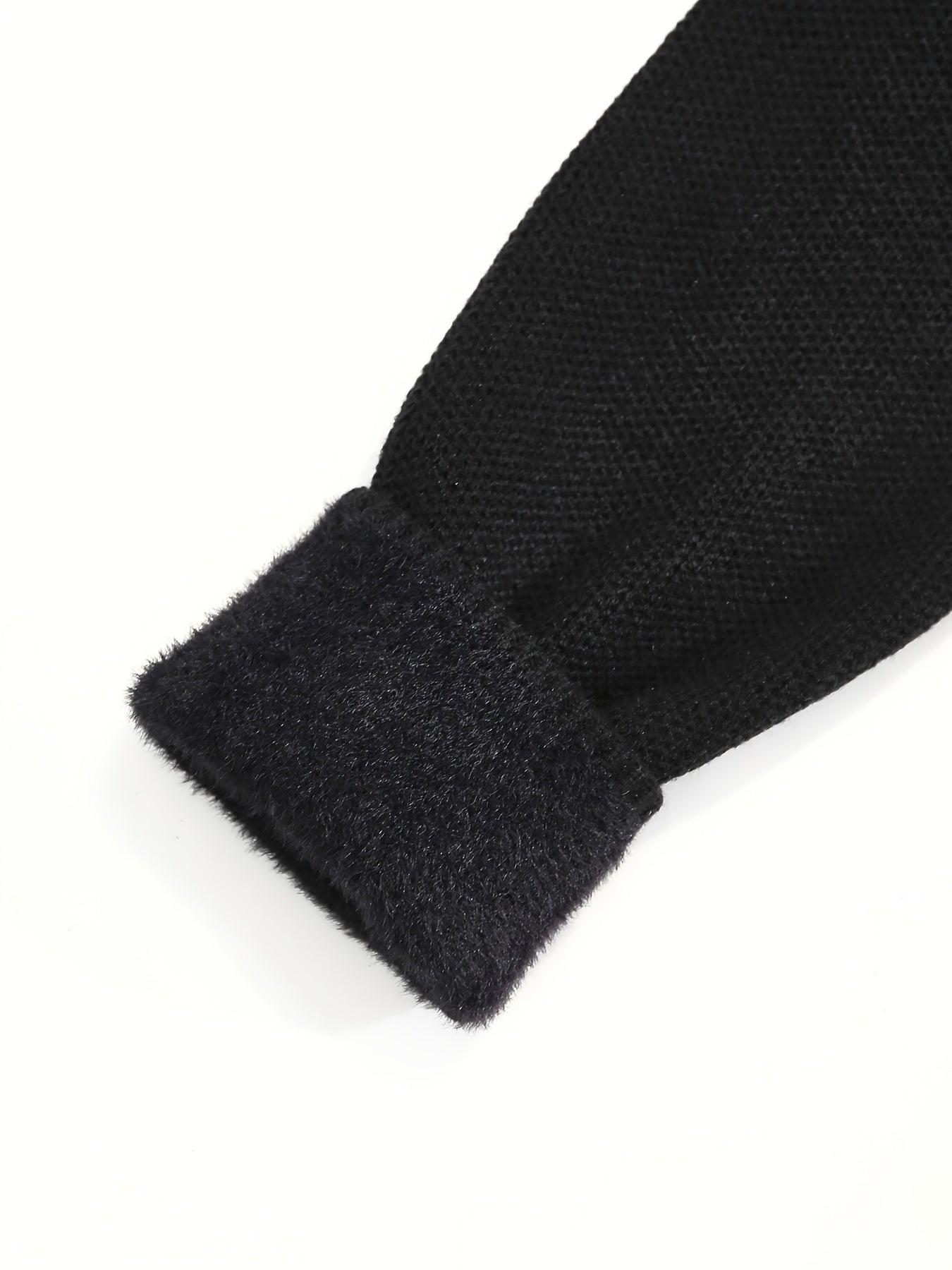 2025 New Knitted Sweater,Soft And Cozy, Perfect for Autumn And Winter Knitting.